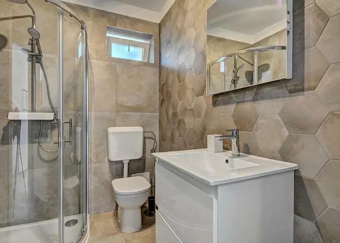 M Apartment