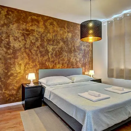 Apartman M Apartment