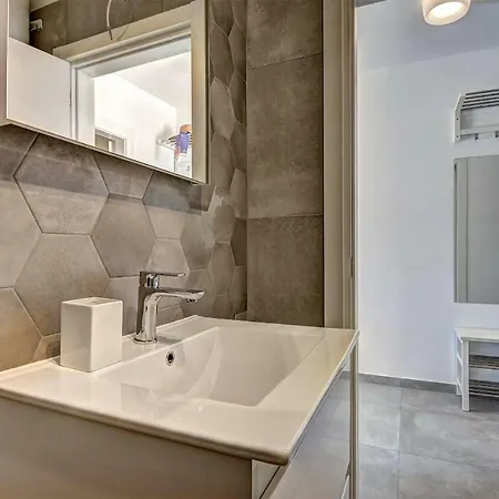 Apartment Apartman M Pula